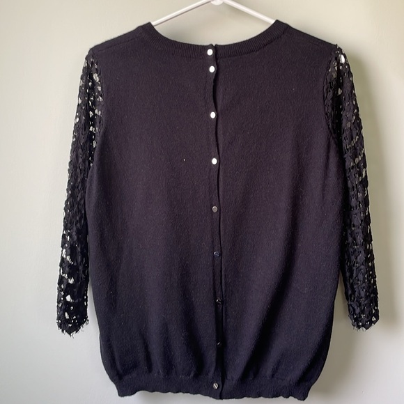 Gorgeous black sweater with lace arms - Picture 4 of 4